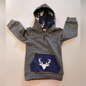 110 toddler hooded long sleeve pullover Gray w/Blue & White buck kangaroo pocket